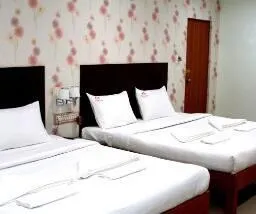 ministers kourt hotel - Image 5
