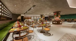 Guangzhou Hotel - Image 4