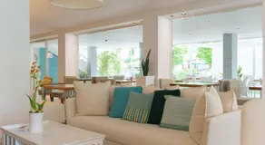 Hotel Prestigio - Image 2