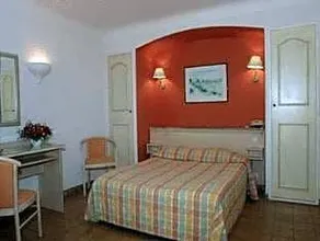 HOTEL LA QUIETUDE - Image 2