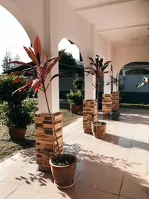 Sura Inn - Image 5