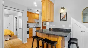 Lovely Laurelhurst Living - Image 3