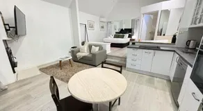 Gallery Walk Chalets - Tamborine Mountain - Image 3