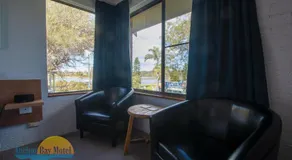 Anchor Bay Motel - Image 5