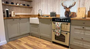 Blackwood - Luxury cottage surround by woodlands - Image 4