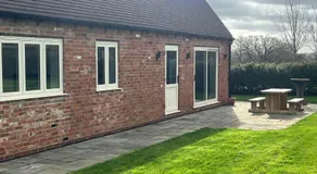 The Old Dairy - Charming 2-Bedroom Cottage in Warwickshire - Image 4