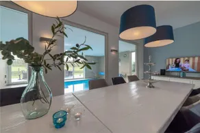 Luxury, stylish cottage with indoor pool, whirlpool, sauna and sun shower - Image 2