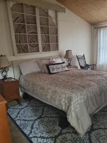 Gussie's Farmhouse - Image 2