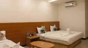 Hotel PineTree - Image 2