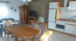 Fenyves Villa - Image 5