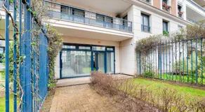 Stylish 3 bdr & Garden Oasis on the Edge of Paris - Image 3