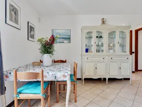 Spacious Apartment near Lake in Dongo - Image 2