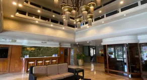 Copacabana Apartment Hotel - Image 2