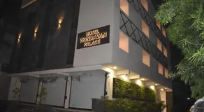 Hotel Vrindavan Palace - Image 5