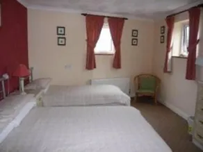 Elnor Guest House - Image 4