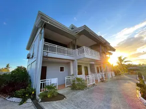 Noah's Ark Hotel Bohol - Image 3
