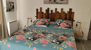Launay - Image 2