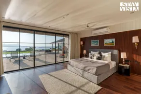 StayVista's Villa Wine - 7BHK with Jacuzzi & Bar - Image 2