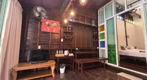 Reuan Vilawan Waterfront - Image 4