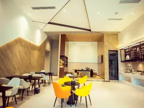 IU Hotel Yibin Nanxi Sports Center - Image 3