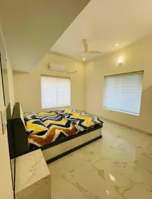 Serene Luxury Retreat Kunjathur YK - Image 2