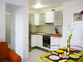 Apartment in Pula near Sandy Beaches - Image 3