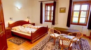 Hotel Castle Mlýn Maděrovka - Image 2