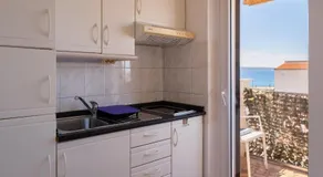 Yellow house apartments - Image 5