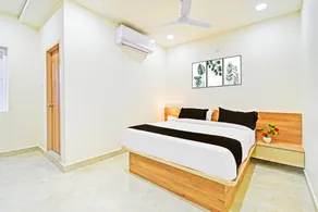 Super Townhouse Oak Kompally - Image 2