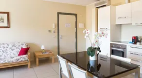City Residence - Image 5
