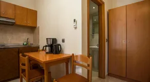 Perla Marina Hotel - Image 5