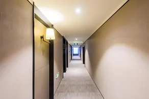 Home Inn Plus Beijing Guang'anmen Lize Financial District - Image 3