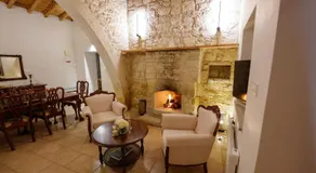 Elinn Traditional Suites - Image 5