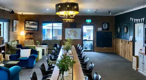 Deepwater Hotel - Image 2