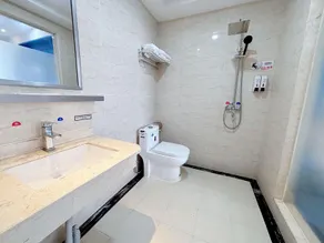 KU BA   Hotel - Image 4