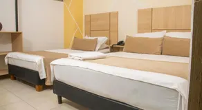 Hotel Central - Image 2