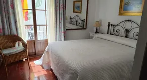 Hostal Gran Capitán - Image 2