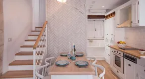 Casa Regina Luxury House - Image 2