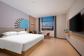 City Comfort Inn Express Hotel (Wuhan Zhonghe Plaza Fenghuang Road Subway Station) - Image 4