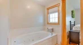The Montgomery - Image 4