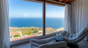 Exclusive Mountain Villa with Heated Pool & Stunning Ocean Views - Image 3