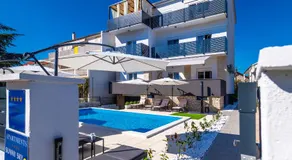 Apartments Sunny Sky - Pool & Parking - Vodice - Image 4