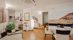 Bi Hotel - Image 3