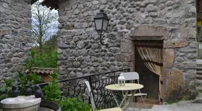 Maison Sous Le Pont - Image 4
