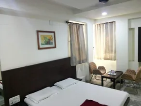 Hotel Rahi Inn Local Unmarried NRI not Allowed - Image 4
