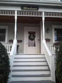 Windsome Bed & Breakfast - Image 2
