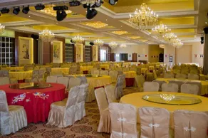 Jin De Bao Hotel - Image 4