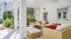 Exquisito apartamento con barbacoa | Vistas al jardín - Image 3