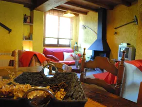 Quaint Cottage in Costa Dorada with Swimming Pool - Image 5