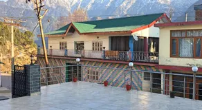 Ess & Bee Resorts - Image 5